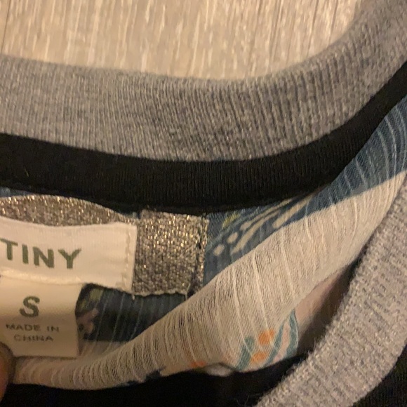 ANTHROPOLOGIE TOP By TINY BRAND - Picture 4 of 7